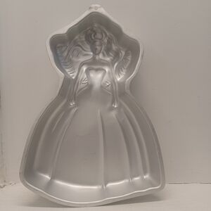1992 Wilton Mattell Barbie Cake Pan 2105-2551 Doll Partie Birthday Kids